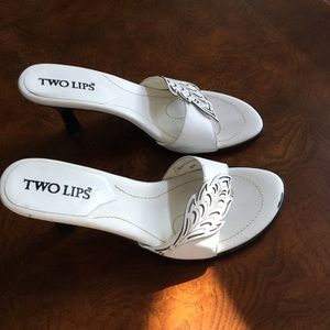 Beautiful White and Black Slides